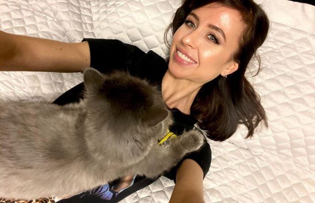 Зірка "Татусевих дочок" Карпович переїхала до "мажора" Павла Прилучного - ЗМІ