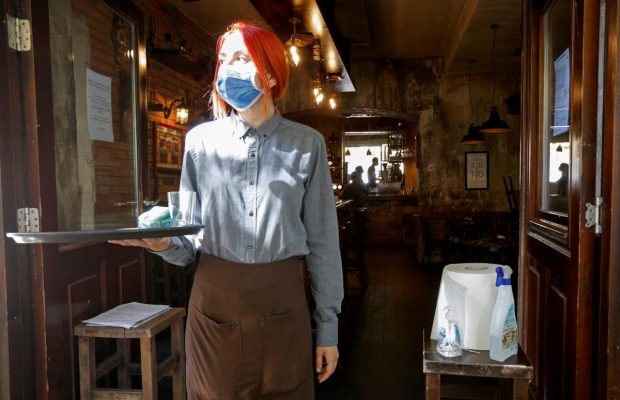 Черногория повторно объявила эпидемию коронавируса на всей территории страны