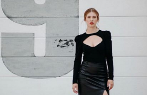 П'ятою учасницею шоу "Танці з зірками" стала зірка "Папіка" Дарина Петрожицька