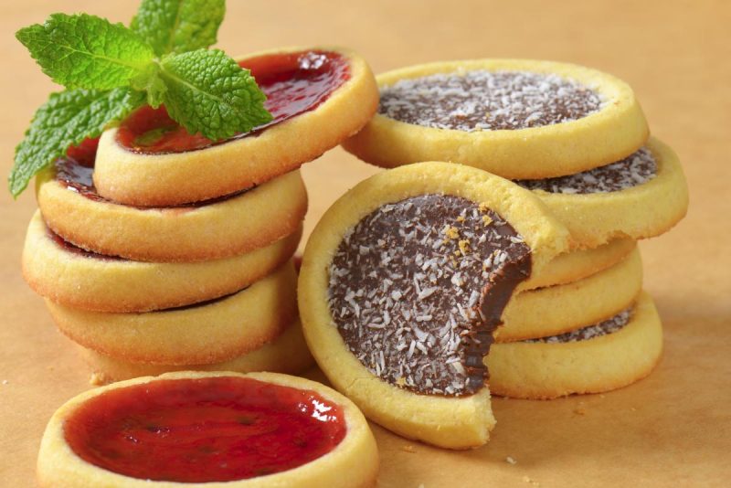 10 способов приготовить вкусное печенье из трёх ингредиентов