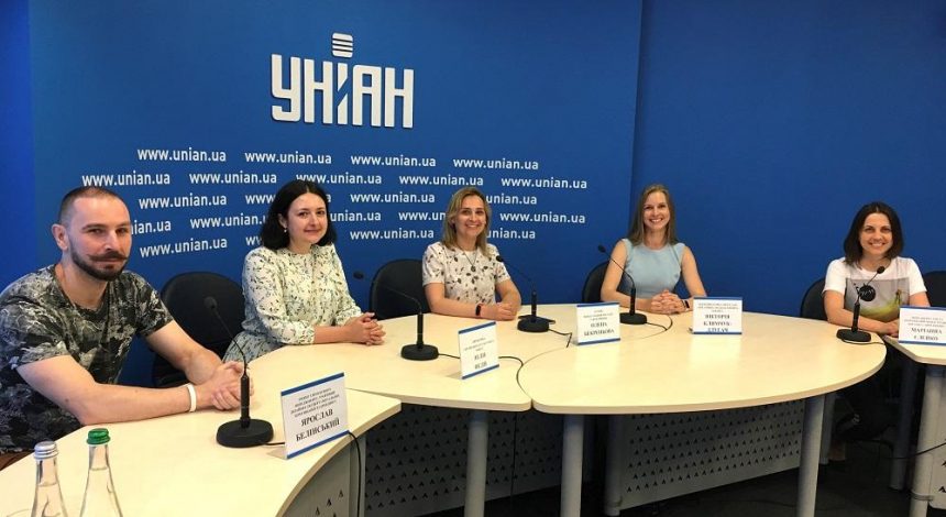 Фонд семьи Богдана Гаврилишина осуществляет набор на учебную онлайн-программу «Креативная молодежь изменит Украину» (видео)