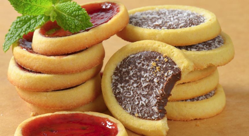 Рассыпчатое домашнее печенье: как приготовить лакомство самостоятельно