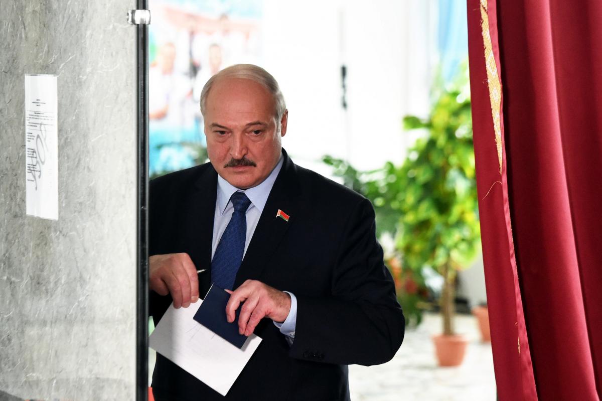 WSJ: Росія тисне на Білорусь, щоб розширити фронт за двома сценаріями WSJ: Росія тисне на Білорусь, щоб розширити фронт за двома сценаріями