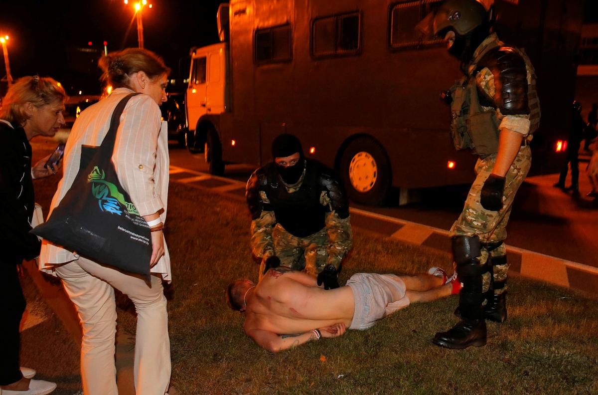 Протесты в Минске / фото REUTERS