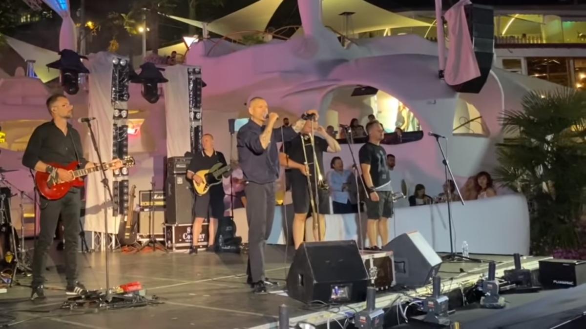 Сергей Михалок выступил в Одессе в клубе Ibiza / скриншот из видео
