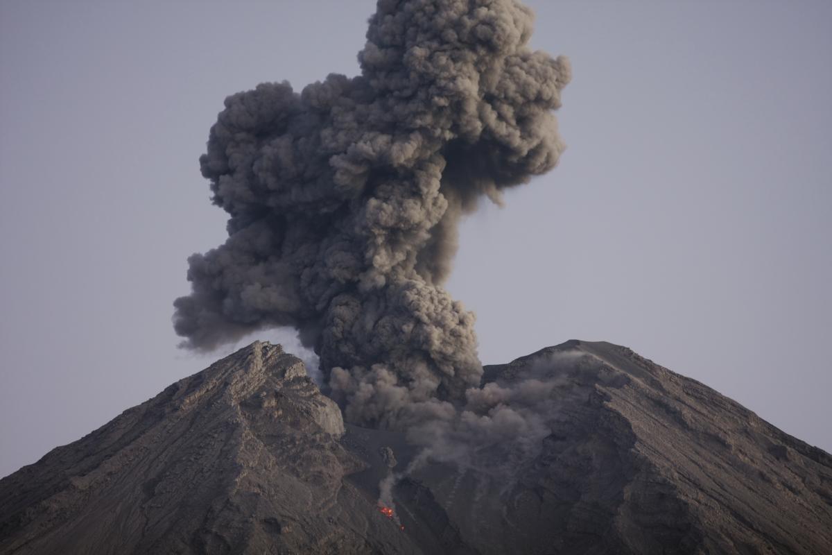 24 августа 79 года н.е произошло извержение вулкана Везувий / Фото ua.depositphotos.com