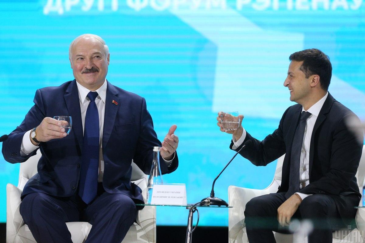 Ранее Зеленский поддержал Запад в попытке мирно урегулировать ситуацию в Беларуси, у Лукашенко же разгневались /Фото УНИАН