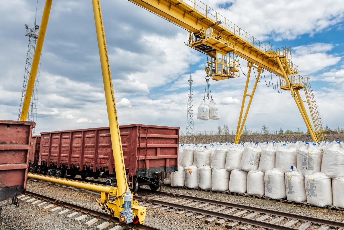 The increase in tariffs for freight transportation raises very big questions about the efficiency of the work of Ukrzaliznytsia, - the expert