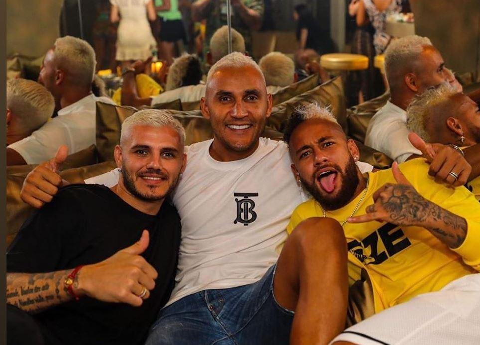 фото instagram.com/neymarjr фото instagram.com/neymarjr