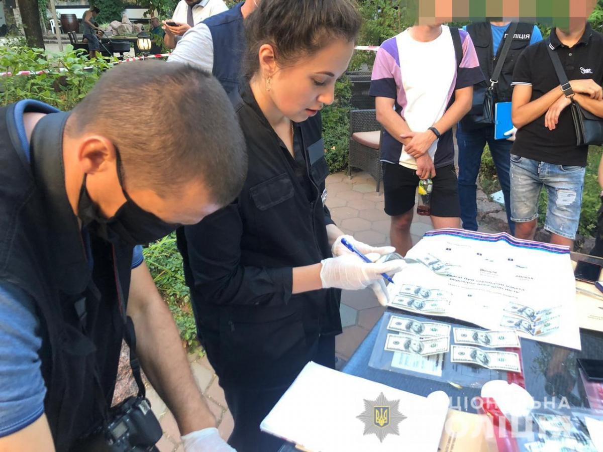 Поліція зробила імітацію вбивства / фото Нацполіція Поліція зробила імітацію вбивства / фото Нацполіція