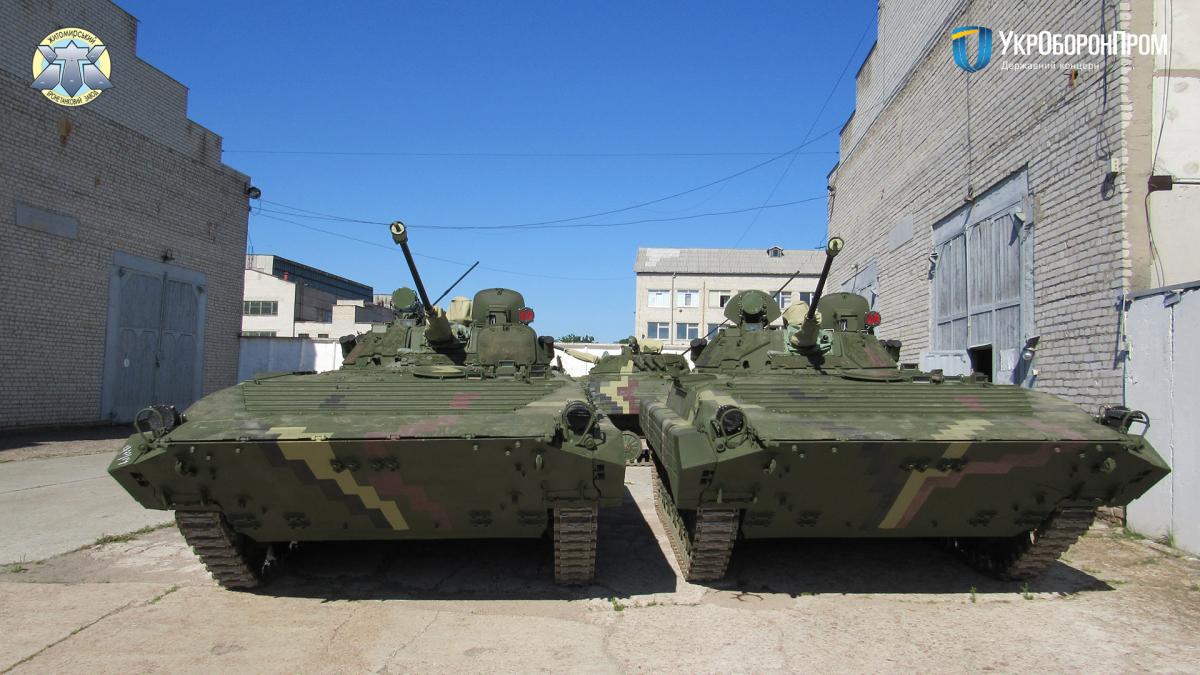 Укроборонпром передал Минобороны партию БМП / фото ukroboronprom.com.ua Укроборонпром передал Минобороны партию БМП / фото ukroboronprom.com.ua