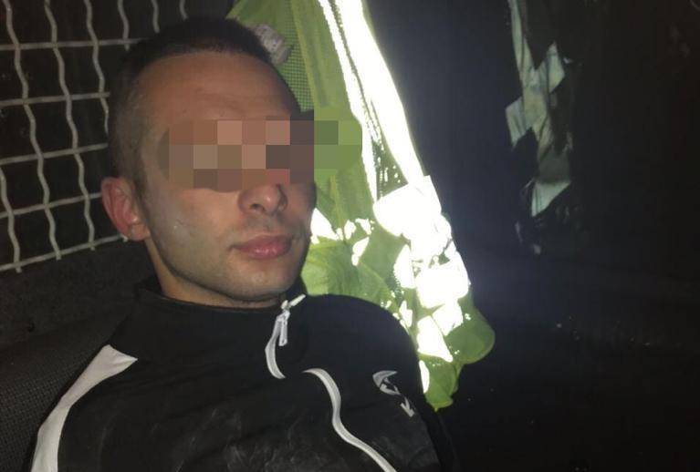 На Киевщине суд постановил арестовать злоумышленника, похитившего 4-летнюю девочку / фото Нацполиция На Киевщине суд постановил арестовать злоумышленника, похитившего 4-летнюю девочку / фото Нацполиция