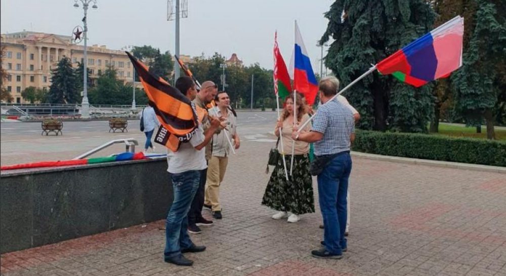 Псковские десантники прибыли в Беларусь на учения - Цензор.НЕТ 8304