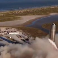 SpaceX провела пуск нового прототипа "марсианского" корабля (видео)