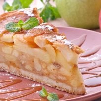 Медово-яблочный пирог: как приготовить очень вкусную выпечку
