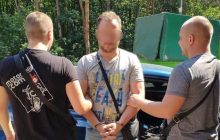 В Обухові чоловік обстріляв зупинку громадського транспорту, є постраждала (фото)