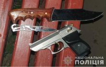 В Харькове мужчина, пытавшийся совершить самоубийство, обстрелял полицейских (фото)
