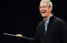 Тим Кук стал миллиардером благодаря росту капитализации Apple - Bloomberg