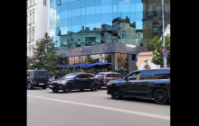 "Теслу" Богдана подожгли: в полиции рассказали подробности