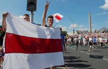 "Від дітей до літніх людей": учасниця мітингу у Мінську розповіла про масштаби протестів