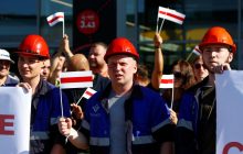 Протестувальники в Білорусі вийшли на загальнонаціональний страйк (фото, відео)