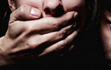 У Шостці мешканець гуртожитку намагався зґвалтувати 12-річну дівчинку та вбити її сестру