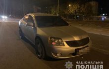 Під Дніпром легковик влетів у людей на пішохідному переході, загинула дитина (фото)