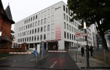 10 днів після отруєння: стало відомо, в якому стані перебуває Навальний (відео)