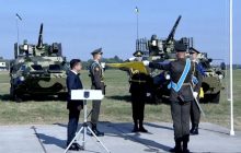 Президент взяв участь в церемонії підняття державного прапора (відео)