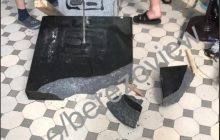 У будівлі СБУ демонтували і розбили пам'ятну плиту з іменами загиблих співробітників "Альфи" - політолог (фото)