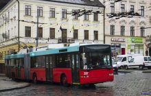 В Черновцах полиция запретила перевозить пассажиров троллейбусами: движение транспорта прекращено