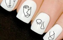 "Встигни, поки не закінчилося літо": варіанти модного манікюру з жіночим обличчям