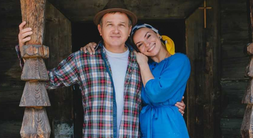 Много любви и смеха: Надежда Мейхер поделились подробностями съемок сериала "Великі Вуйки. Вдома краще"