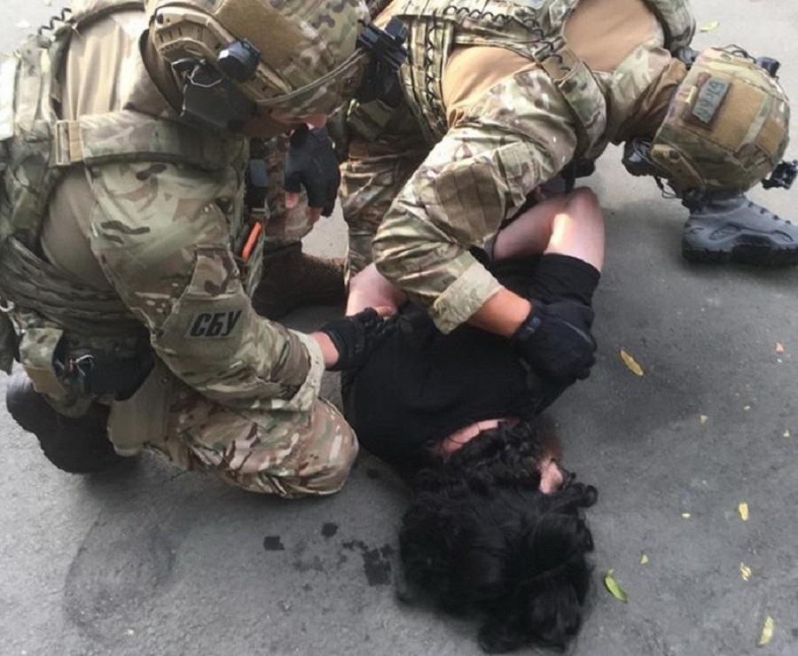 Чоловік з 2018 року живе в Україні за підробленими документами / ssu.gov.ua Чоловік з 2018 року живе в Україні за підробленими документами / ssu.gov.ua