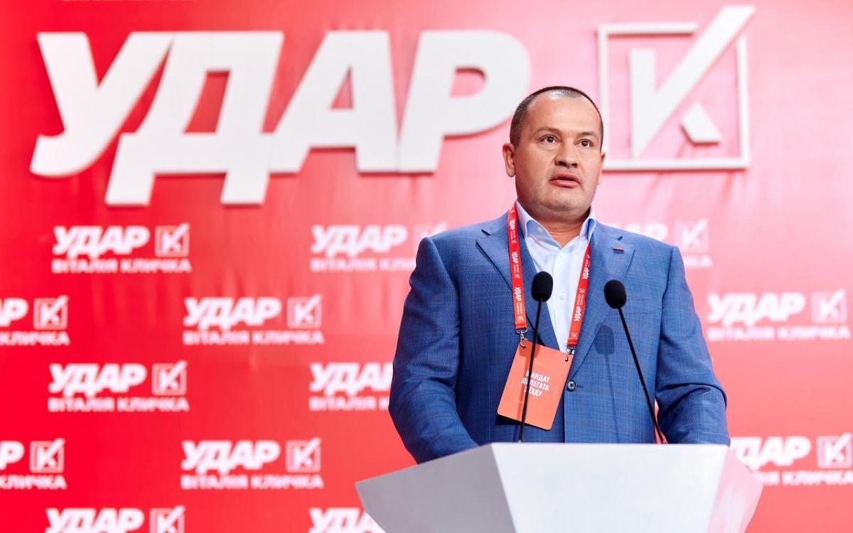 Артур Палатный: УДАР Виталия Кличко показал, что умеет работать на результат Артур Палатный: УДАР Виталия Кличко показал, что умеет работать на результат