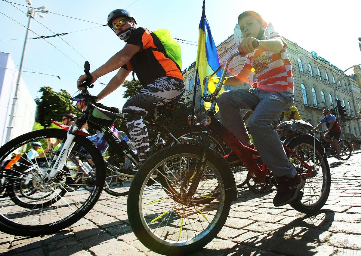 Українці проведуть велопробіг для збору коштів / фото УНІАН, Олександр Синиця Українці проведуть велопробіг для збору коштів / фото УНІАН, Олександр Синиця