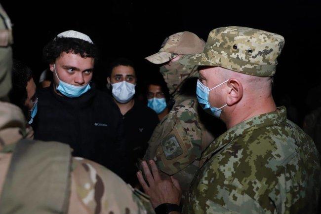 Иностранцам запретили въезд в Украину из-за опасности распространения коронавируса / Фото ГПСУ Иностранцам запретили въезд в Украину из-за опасности распространения коронавируса / Фото ГПСУ