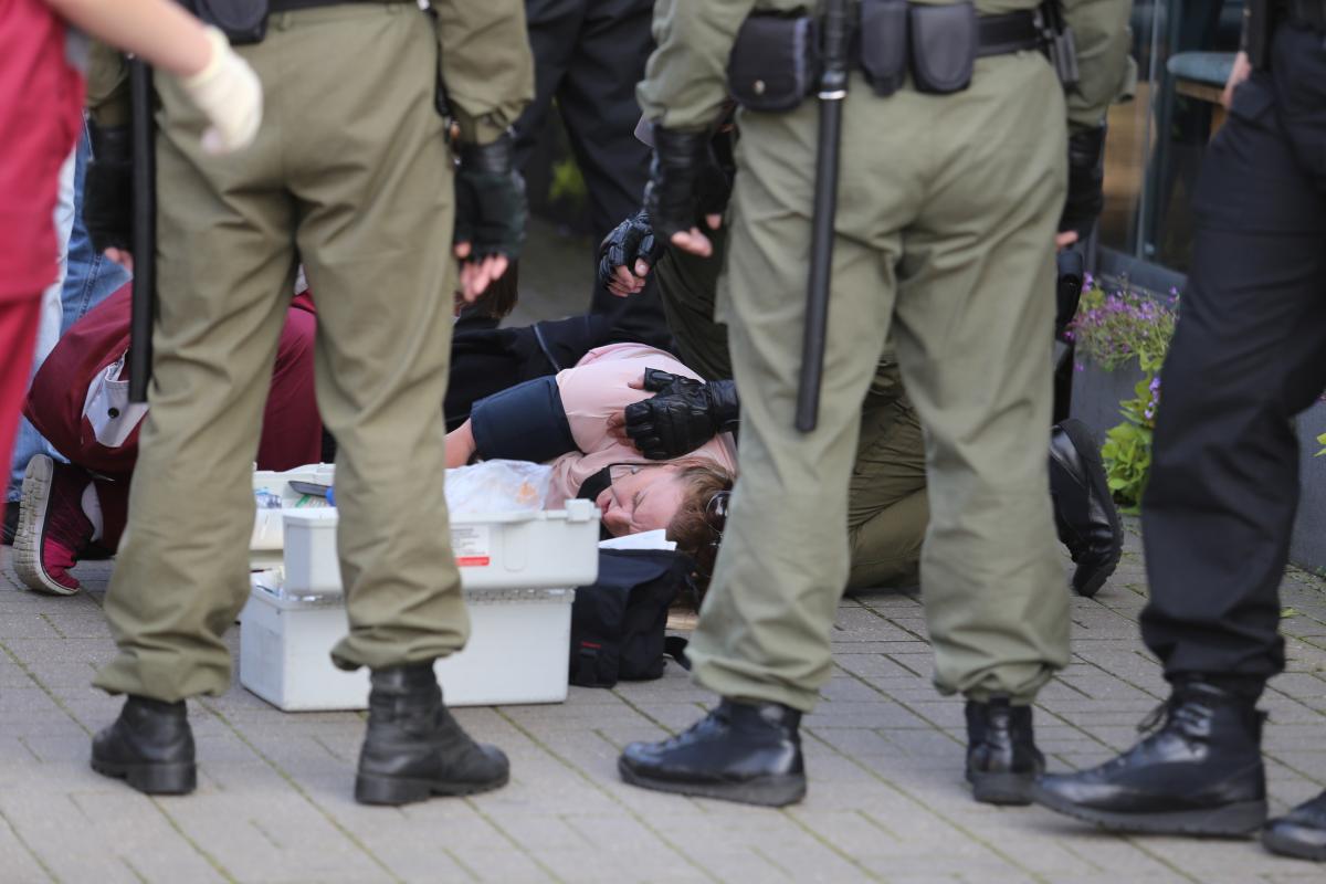 В Беларуси жестоко разогнали протестующих / REUTERS В Беларуси жестоко разогнали протестующих / REUTERS