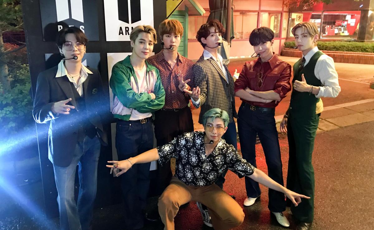Группа BTS покажет в Fortnite клип на песню Dynamite / фото twitter.com/bts_bighit Группа BTS покажет в Fortnite клип на песню Dynamite / фото twitter.com/bts_bighit