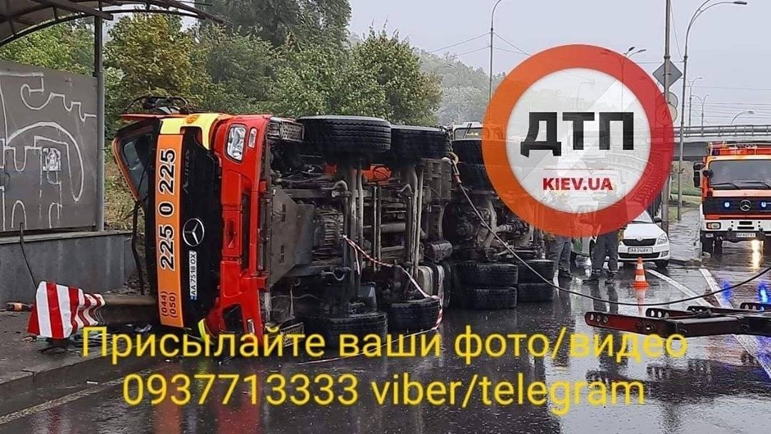 Водитель погиб / dtp.kiev.ua Водитель погиб / dtp.kiev.ua