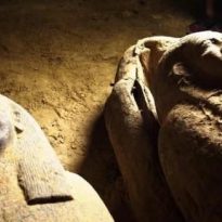 В Египте археологи нашли десятки саркофагов с 
