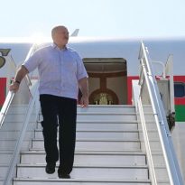 Белорусские силовики отказались заводить уголовное дело на Лукашенко: в сети показали документ
