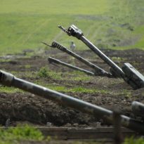 Fighting between Armenia, Azerbaijan continues in Nagorno-Karabakh region