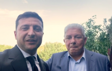 Зеленский поздравил одесситов с днем города: записал видео со звездой "Джентльмен-шоу"