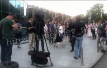 В центре Киева "заминировали" КВЦ "Парковый", где проходит конференция о правосудии