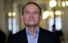 Аваков считает, что власть Медведчуку в Украине дал Порошенко