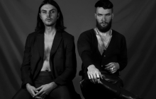 Об изоляции, отчаянии и боли: Hurts выпустили новый альбом Faith (видео)