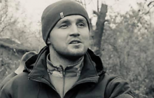 Умер доброволец, с которым спорил Зеленский во время скандального визита на Донбасс (видео)