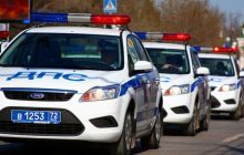 В России "гаишник" спас школьницу от собак, после чего отвез домой и изнасиловал