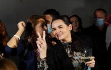 Тихановская уточнила тезис оппозиции о "Путине-герое" Беларуси